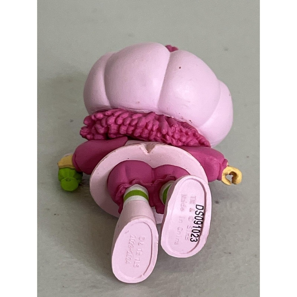 2023-2024 TLS Cheebee Raspberry Tart Figure‎ Doll - Picture 4 of 4
